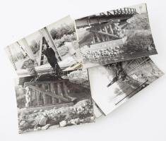 1956 Répcelak, Dénesfa, Keszeg-ér, Nick, vasúti hidakat, építési munkálatokat ábrázoló felvételek; össz. 23 db fotó, a hátoldalon feliratozva, 12x9 cm