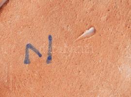 Szavaló kislány iparművész mázas kerámia figura, jelzés nélkül, m: 15,5 cm