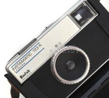 Kodak Instamatic 133-X kamera, eredeti tokjában