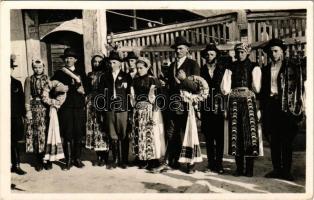 Bánffyhunyad, Huedin; Kalotaszegi népviselet, erdélyi folklór / Transylvanian folklore from Tara Calatei