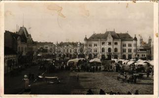 1938 Léva, Levice; bevonulás, Vámos, Trebitsch, Borcsányi és Csernák üzlete / entry of the Hungarian troops, shops + "1938 Léva visszatért" So. Stpl. (fl)