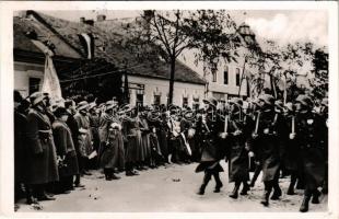 1938 Párkány, Parkan, Stúrovo; bevonulás / entry of the Hungarian troops (EK)