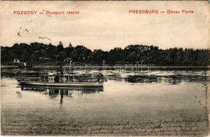 1914 Pozsony, Pressburg, Bratislava; Dunaparti részlet, "POZSONY" gőzüzemű csavaros személyhajó / Donau Partie / Danube riverside, steamship (EK)