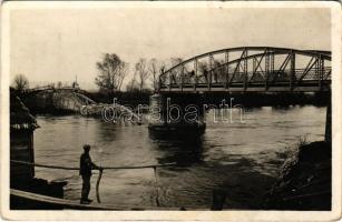 1941 Alsólendva, Alsó-Lendva, Dolnja Lendava; Muraszerdahelyi felrobbantott híd 1941 április 6. / blown up bridge near Mursko Sredisce (fl)