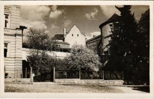 Besztercebánya, Banská Bystrica; Mestské hradby a muzeum / Városfal és múzeum / city wall and museum (fl)