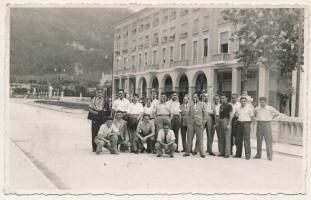 1938 Valdagno, RIPENSIA Temesvár labdarúgó csapat útban Milánóba: Gall, Oprea, Lazar, Sorin, Lazar, Bürger, Nagy, Beke, Kotormány, dr. Lazar, Chiroiu, Dobay, Deheleanu, Sepp Pojar si Marksteiner, Karcsi si Eugen Berger, Marta Zombory, Ciolac si portarul nostru Zombory, focisták / RIPENSIA Timisoara football team, sport photo (EK)