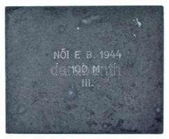 1944. "Futura Testedző Egyesület" egyoldalas fém plakett, hátoldalán "Női E.B. 1944 1...