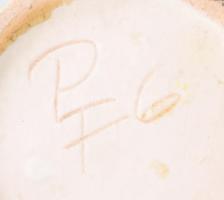 Péter Ferenc nagyváza, jelzett, lepattanással, m: 38 cm