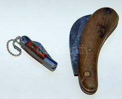 2db méretben és állapotban is különböző bicska (8,5cm és 18cm hosszúak nyitva)