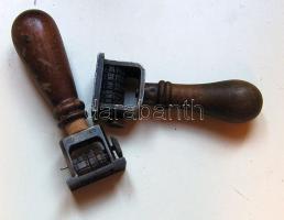 2db eltérő fanyelű MÁV pecsét, "KIFIZETVE" és "M.Á.V. SZÁRLIGET" nyomófejjel