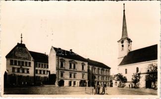 Székelyudvarhely, Odorheiu Secuiesc; Református kollégium, V. György üzlete / Calvinist boarding school, shop. Kováts István fényképész, photo (Rb)
