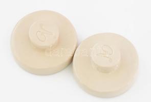 Kerámia süteménypecsét pár, fenyőfa és tulipán motívummal, d: 5 cm