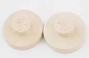 Kerámia süteménypecsét pár, csengő és bagoly motívummal, d: 5 cm