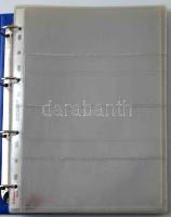 Sötétkék színű négy gyűrűs bankjegy album, 45db, "Esselte" és "Weekmaker" műanya...