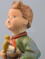 Hummel trombitás, jelzett, restaurált, m: 13 cm