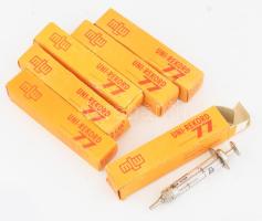 6 db régi üveg fecskendő, eredeti dobozában. Bontatlanok