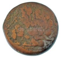 Ptolemaida Egyiptom Kr.e. 3. század k. AE38 bronz (35,14g) T:VF,F
Ptolemaic Egypt around 3rd Centur...