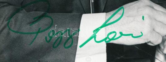 Papp László (1926-2003) olimpiai bajnok ökölvívó aláírása fotón