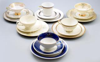 6 darab porcelán reggeliző szett: csésze alátéttel és desszertes tányér. Jelzett, minimális kopással, közte ritkább készletekkel.
