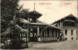 Csíz, Csízfürdő, Kúpele Cíz; gyógyház vendéglő, pincérek. Szoyka Pál kiadása / spa restaurant with waiters (EK)