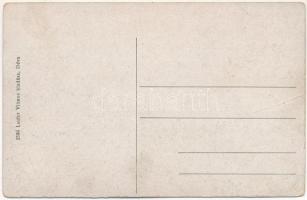 Déva, Fő tér a városházával, Lobstein Vilmos, Komáromy Kálmán üzlete, piac. Laufer Vilmos kiadása 25...