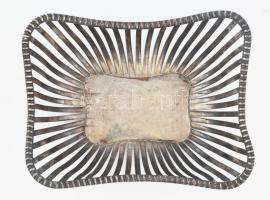 cca 1900, Ezüstözött réz kínáló, két6fajű sas jelzéssel, kopással, 22x18 cm