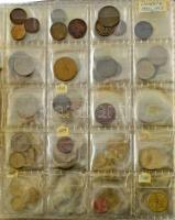 78db-os vegyes külföldi érmetétel, benne Litvánia, Észtország, Mongólia érméi, országonként kétgyűrű...