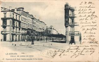 Coruna Calle de Juana de Vega with café