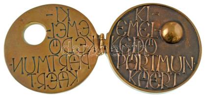 DN "Kiemelkedő Pártmunkáért / Dunaújváros" öntött háromrészes, kinyitható, zsanéros bronz ...