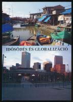 Botos Katalin (szerk.): Idősödés és globalizáció. Nemzetközi pénzügyi egyensúlytalanság. (Dedikált!) Bp., 2009, Tarsoly. Kiadói kartonált papírkötés. A szerkesztő, Botos Katalin (1941- ) közgazdász által Keszthelyi-Szabó Gábor (1953- ) gépészmérnök, a Szegedi Tudományegyetem rektora (2003-2010) részére dedikált példány.