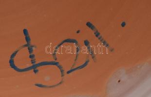 Szilágyi Mária: Énekes hölgy. Jelzett, minimális kopással, m: 48 cm /// KIZÁRÓLAG SZEMÉLYES ÁTVÉTEL,...