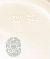 Zsolnay ritka pillangó mintás kaspó, áttört peremrésszel, jelzett, hibátlan, m: 17 cm