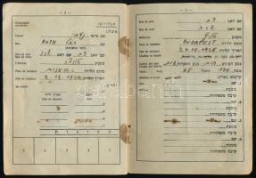 1949 Bevándorlási okmány Izraelbe osztrák kiállítású magyar pár részére. Fényképes /

1949 Immigra...