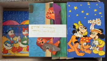 WALT DISNEY - 550 db modern postatiszta képeslap: 11 különböző képeslap 50 darabos csomagokban / 550 modern unused postcards - 11 different postcards in packs of 50