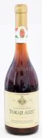 2001 3 puttonyos Tokaji Aszú, 0,5 l, 13%, bontatlan.