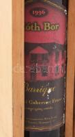 Roth bor 1996. Villányi cabernet franc barrique 0,5L bontatlan palack vörös bor 12% Díszdobozban