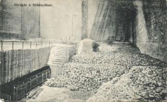 Marosújvár salt mine (EM)