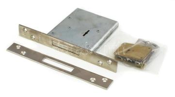 Nagy méretű Elzett zár 12x10 cm Kulccsal. tartozékokkal