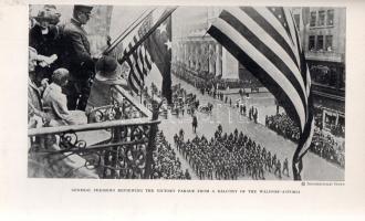 Hungerford, Edward: 
The Story of The Waldorf-Astoria. Illustrated. (Dedikált.)
New York - London,...