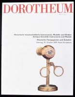 Dorotheum aukciós katalógus, régi tudományos műszerek, földgömbök, mérnöki eszközök, orvosi eszközök, patikai tárgyak, szemléltető eszközök, fényképezőgépek és kiegészítők témakörben, 2009