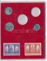 Vatikán 1995-1998. 50L-100L (3xklf) hiányos szuvenír érmeösszeállítás 5db bélyeggel T:AU,XF
Vatican...