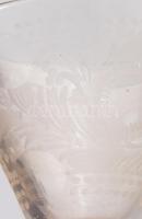 Talpas serleg. cca 17. sz. utolsó harmada, Porumbák, kuppán pontsoros díszítéssel közrefogott virágm...