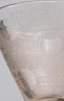 Talpas serleg. cca 17. sz. utolsó harmada, Porumbák, kuppán pontsoros díszítéssel közrefogott virágm...