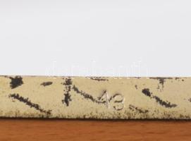 Tevan Margit (1901-1978) doboz, fedele levált, jelzett, 15x15 cm