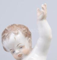 Herendi pisilő puttó. Terv.: Nemes György. Kézzel festett, jelzett, hibátlan, m: 18 cm