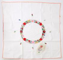 Kalocsai mintás hímzett abrosz 90x90 cm és 10 db kisebb alátét