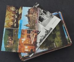 Kb. 100 db MODERN magyar város képeslap / Cca. 100 modern Hungarian town-view postcards