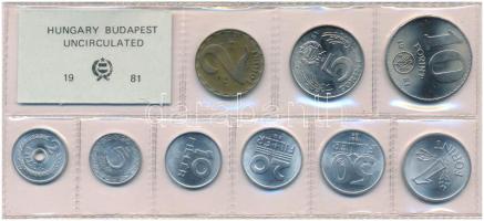 1981. 2f-10Ft (9xklf) érmés forgalmi sor fóliatokban, benne "FAO" 10Ft T:UNC patina Adamo ...