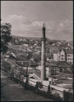 cca 1920 Budapest, előtérben a Rácfürdő, háttérben a Tabán, 1 db modern nagyítás, jelzés nélkül, 21x15 cm