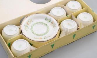 Hollóházi 6 darab csésze alátéttel, dobozában.